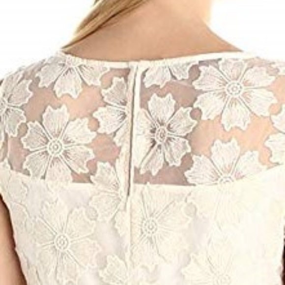 Donna Morgan Ivory Embroidered Floral Lace Shift Dress Size 10 Sleeveless NWT - Picture 4 of 7